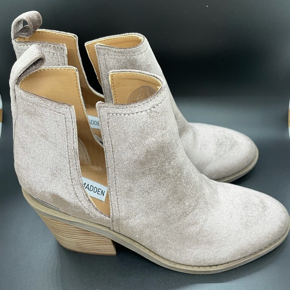 Steve Madden Suede Booties - Picture 1 of 5